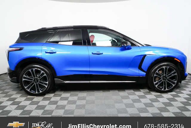 New 2026 Chevrolet Blazer EV SS image 2