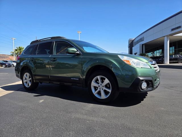Used 2013 Subaru Outback 2.5i Premium w/ All-Weather Pkg AWD/4WD image 2