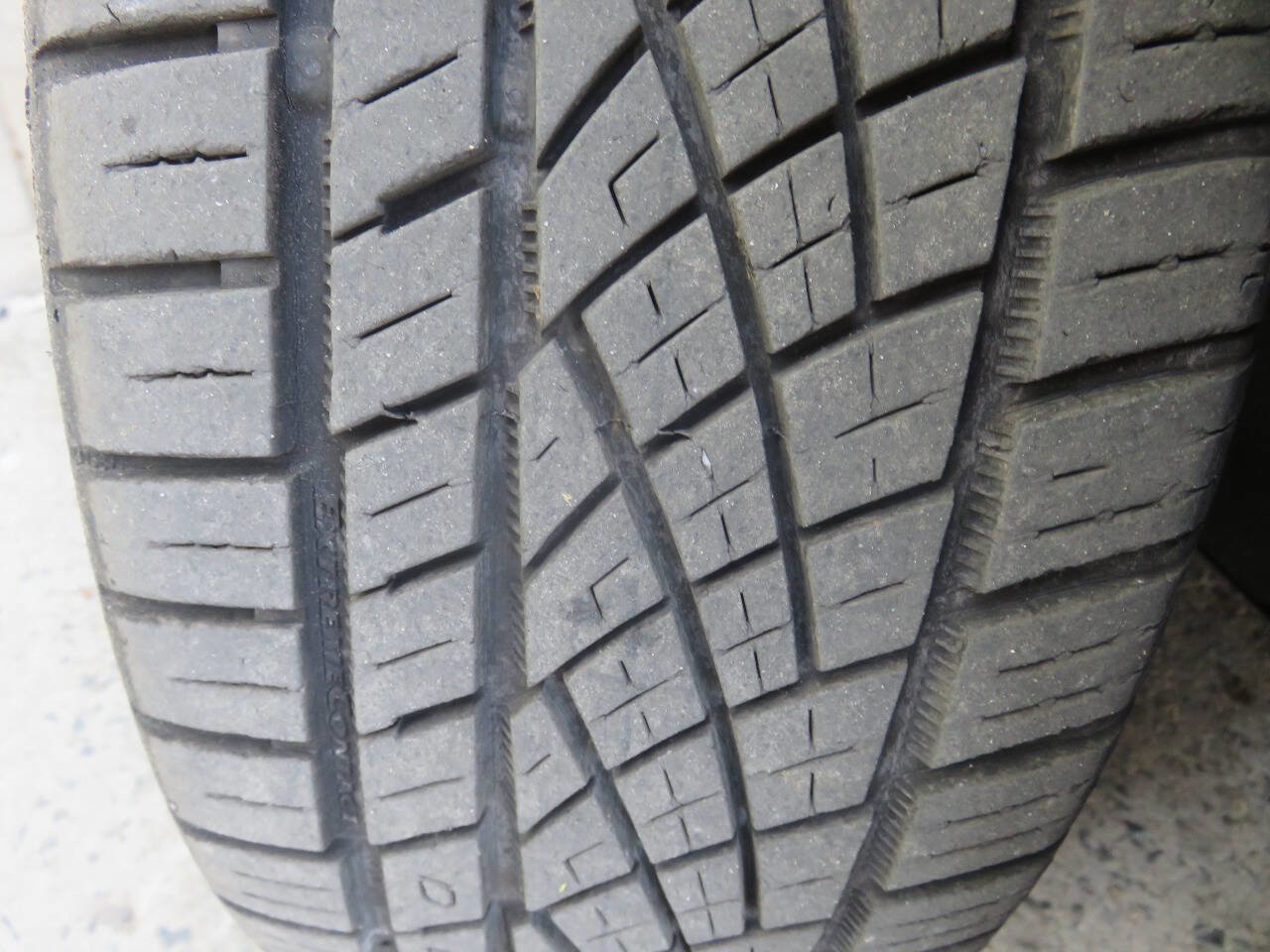 Used 2017 Chevrolet Cruze LT w/ Sun And Sound Package FWD image 34
