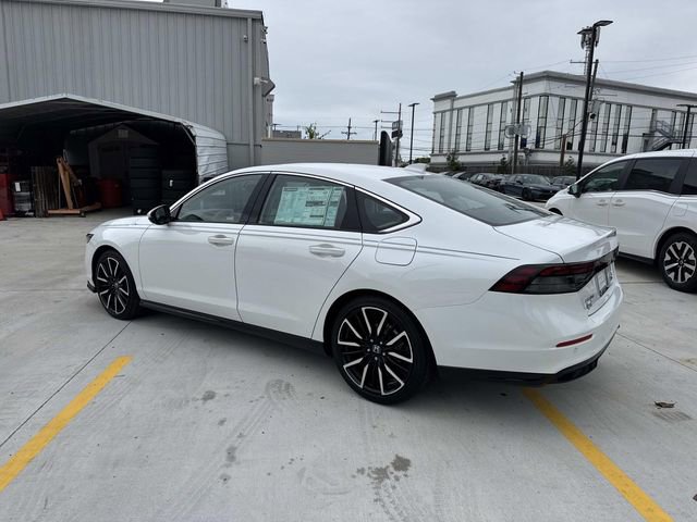 New 2026 Honda Accord Touring image 2