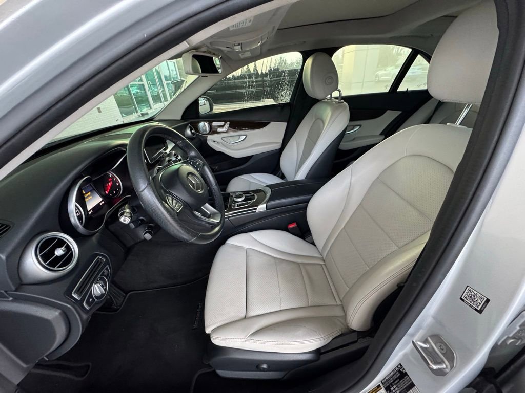 Used 2018 Mercedes-Benz C 300 Sedan image 11