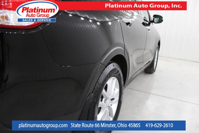 Used 2016 Kia Sorento LX image 41