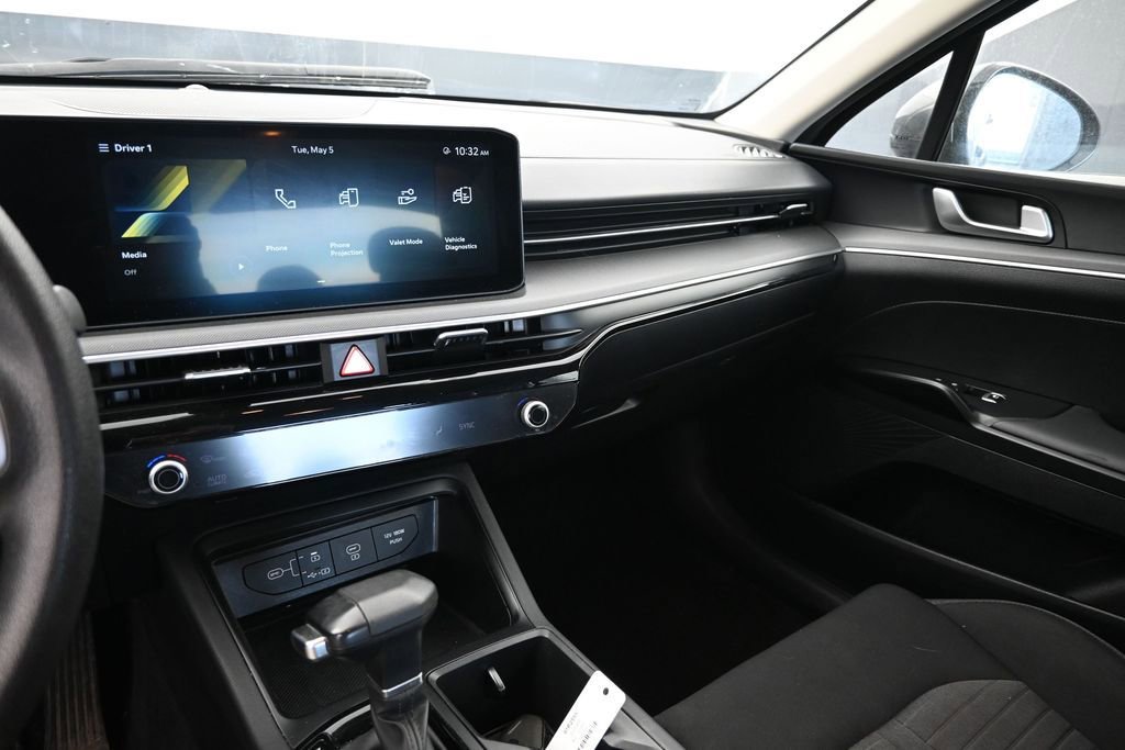 Used 2025 Kia K5 LXS FWD image 21