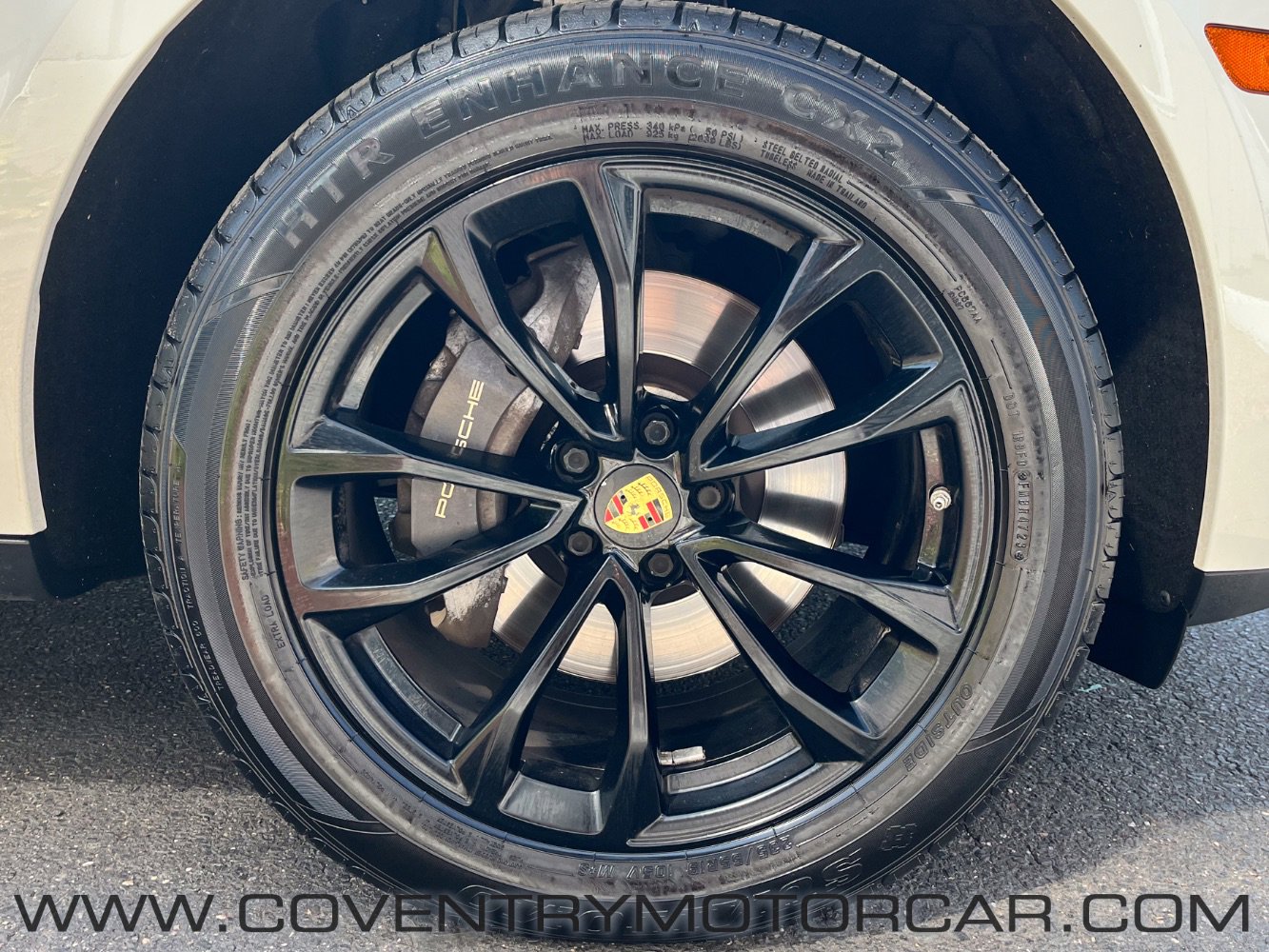 Used 2022 Porsche Macan image 10