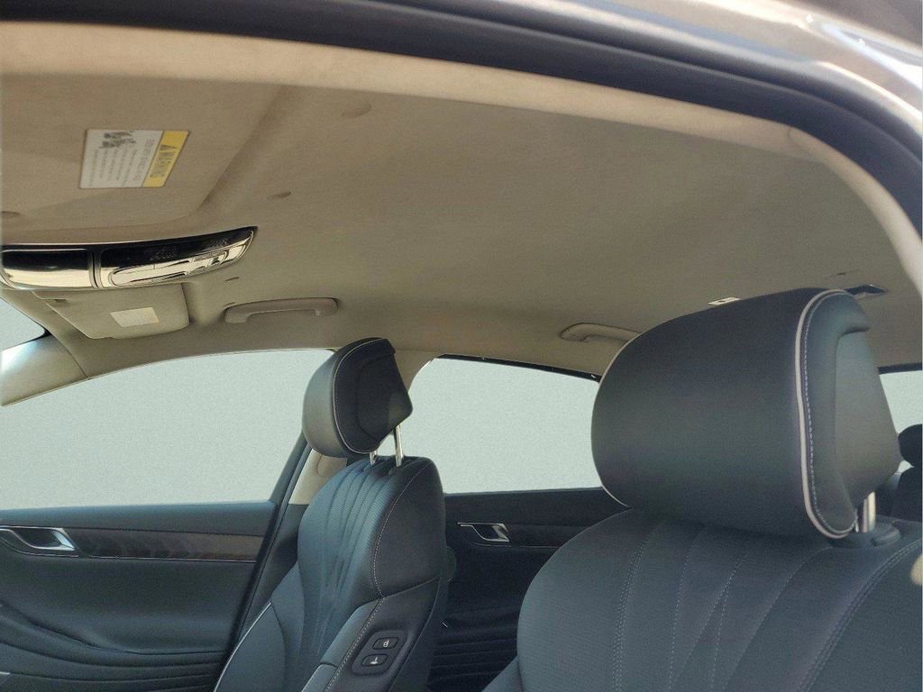 New 2023 Genesis G80 image 6