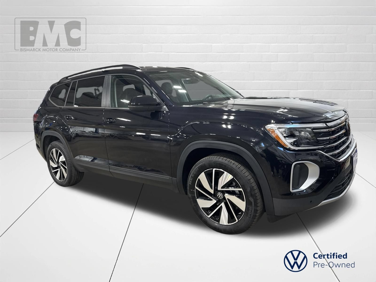 Certified 2026 Volkswagen Atlas SE AWD/4WD image 2