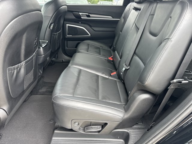 Used 2020 Kia Telluride LX FWD image 26