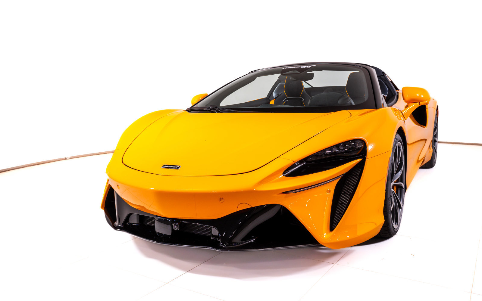 New 2027 McLaren Artura Spider RWD image 12