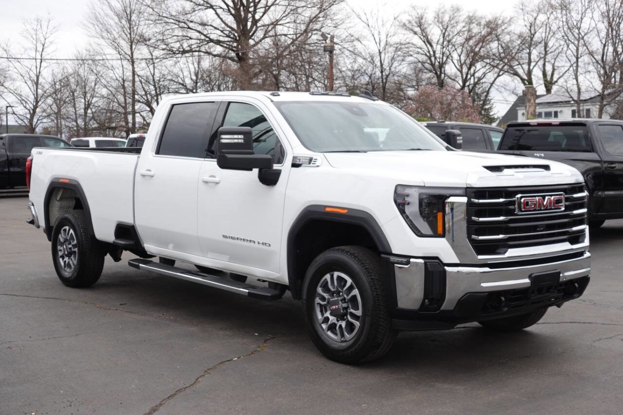 Used 2024 GMC Sierra 2500 SLE image 4
