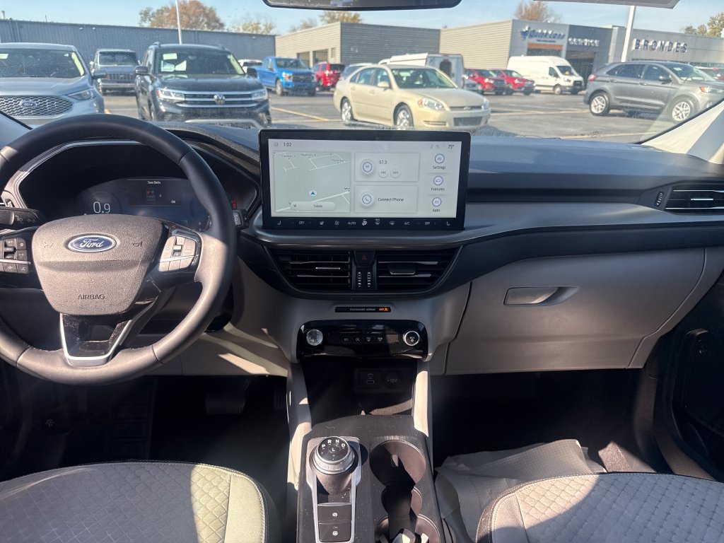 Used 2023 Ford Escape Active w/ Tech Pack #2 AWD/4WD image 18