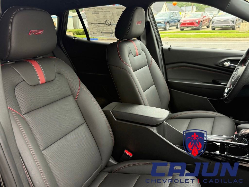 New 2026 Chevrolet Trax RS w/ Driver Confidence Package FWD image 31