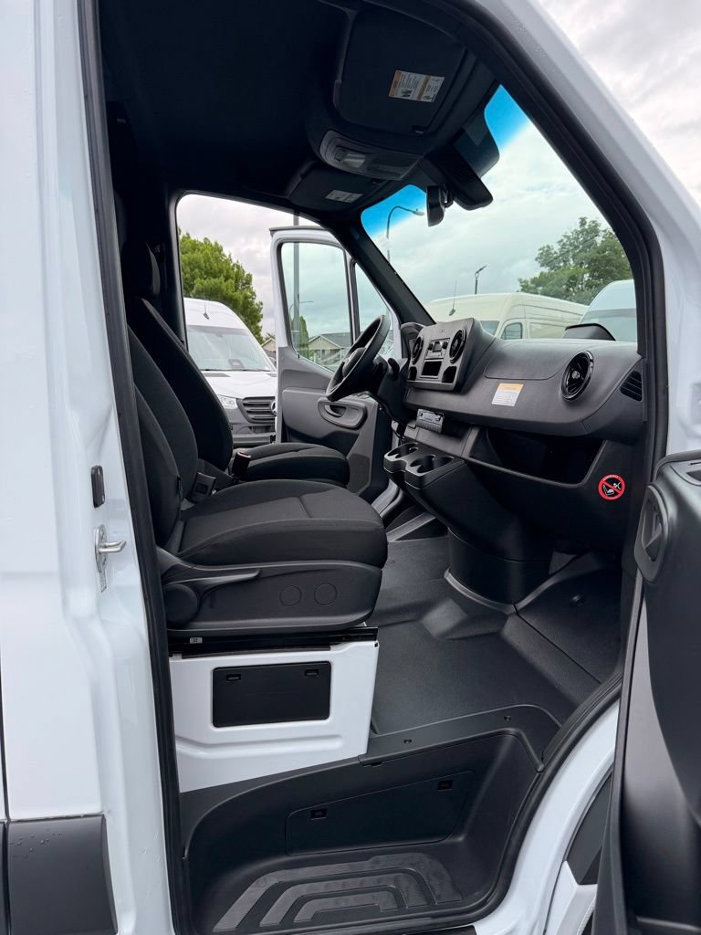 New 2026 Mercedes-Benz Sprinter 2500 image 22