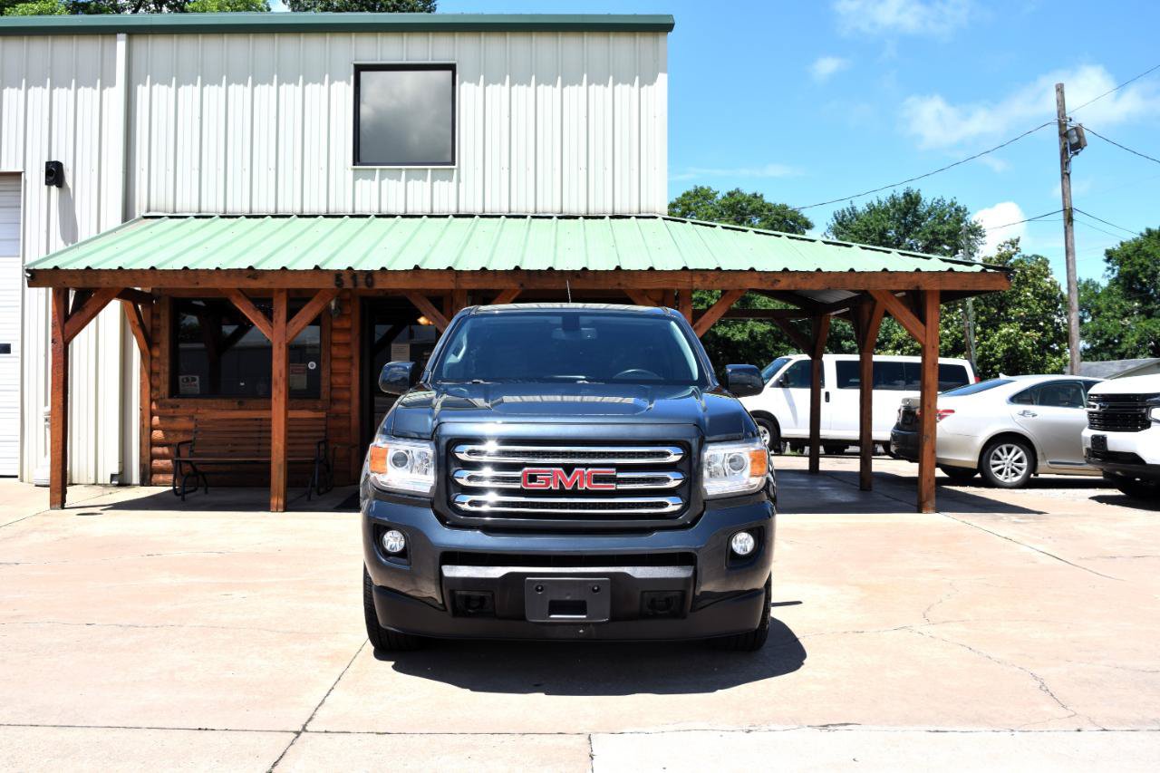 Used 2017 GMC Canyon SLE w/ All Terrain Package AWD/4WD image 3