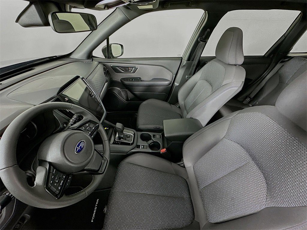 Used 2025 Subaru Forester Premium image 16