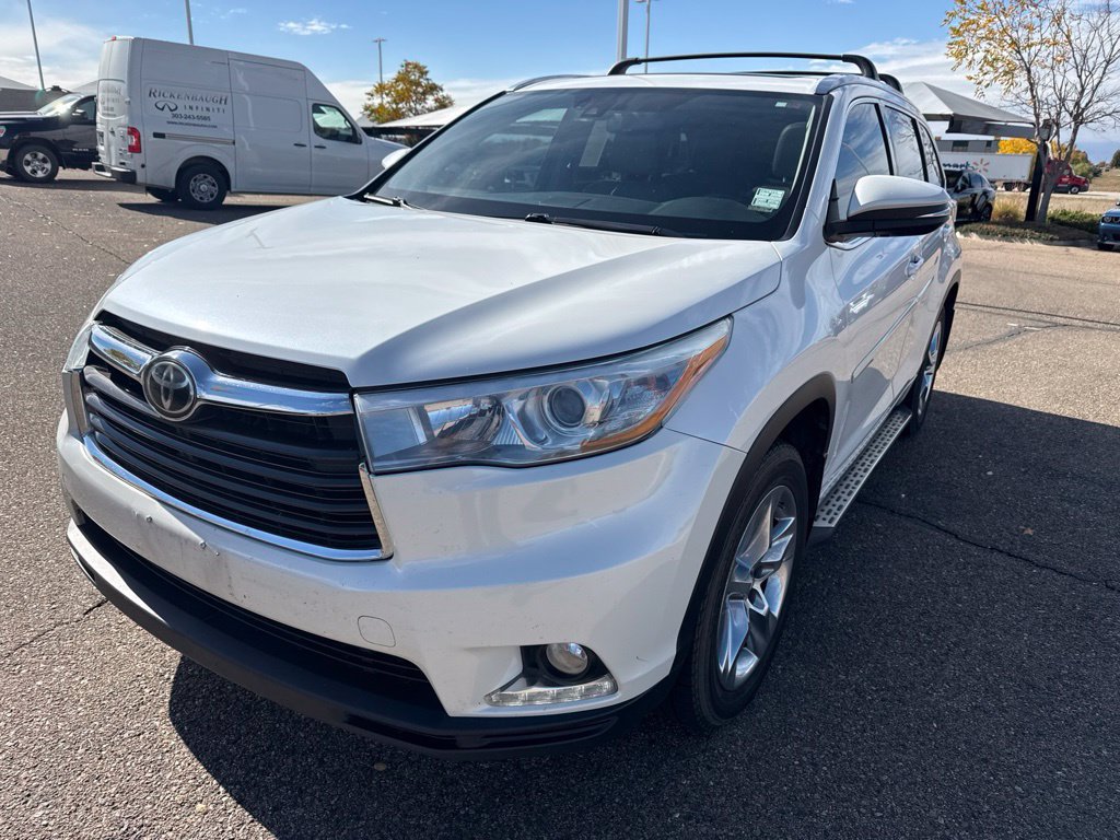Used 2016 Toyota Highlander Limited AWD/4WD image 2