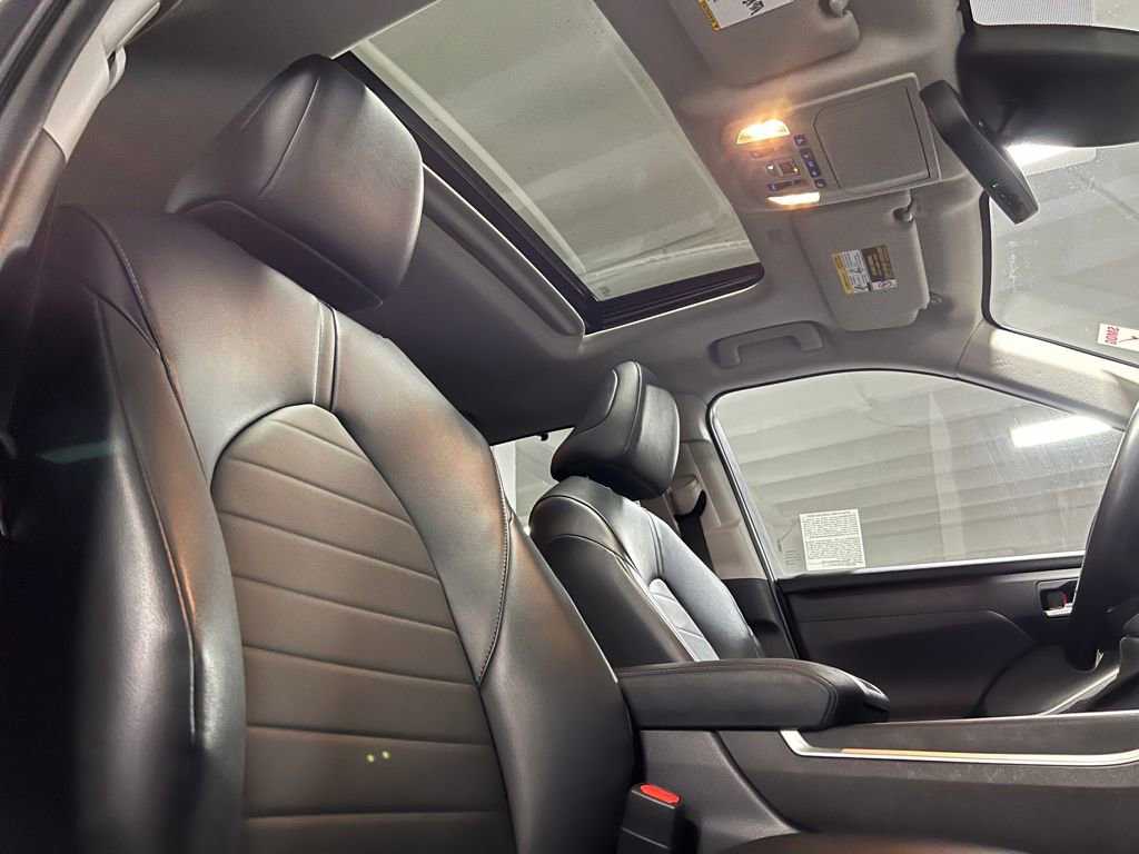 Certified 2022 Toyota Highlander XLE image 24