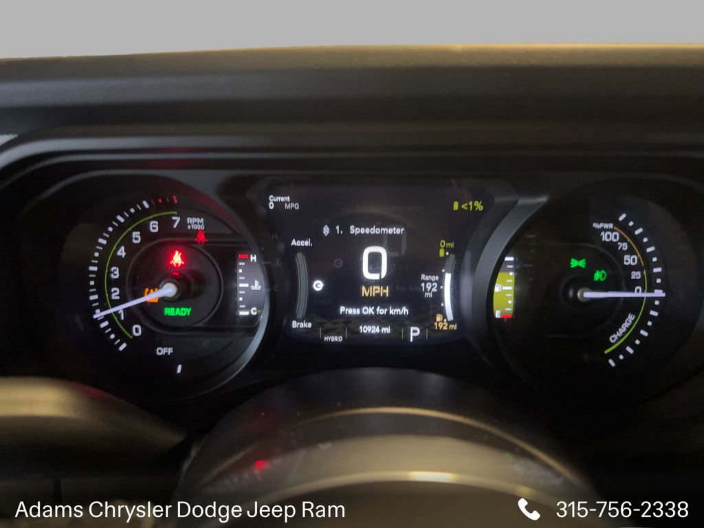 Used 2025 Jeep Wrangler Unlimited Sahara w/ Safety Group AWD/4WD image 15