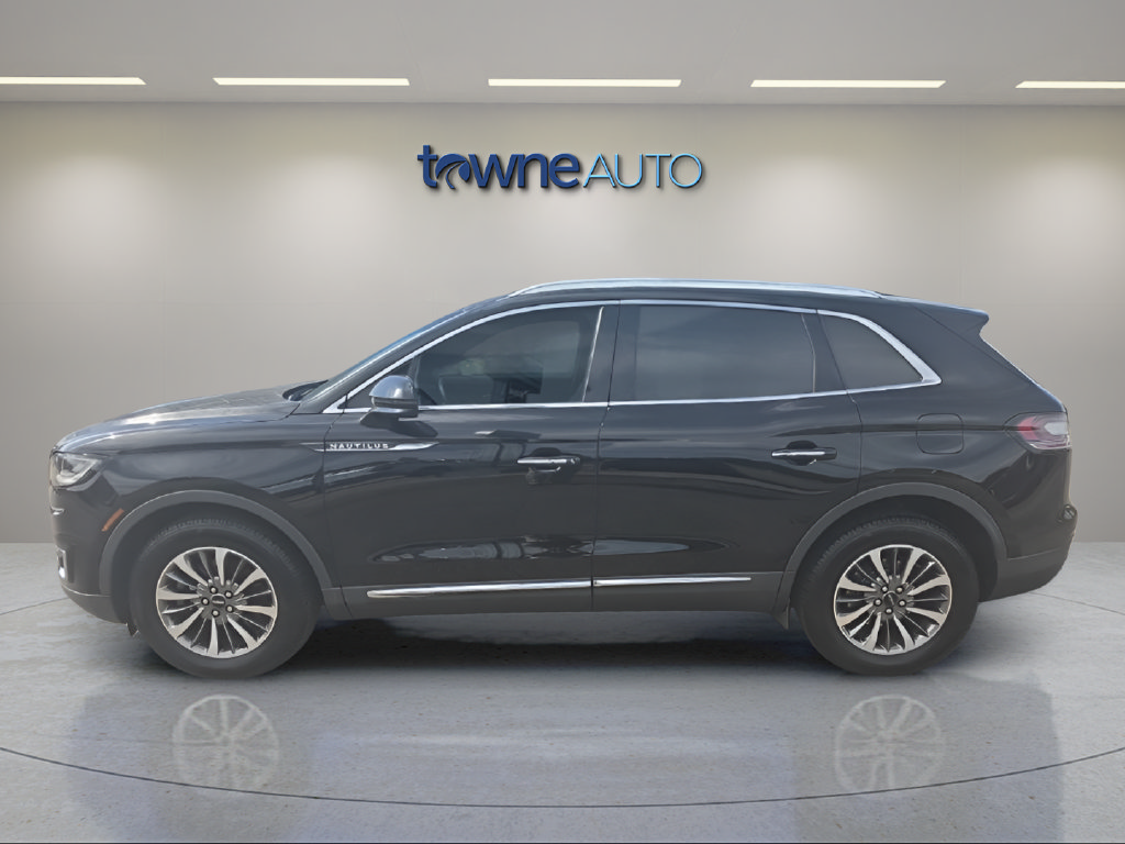 Used 2020 Lincoln Nautilus Reserve AWD/4WD image 2