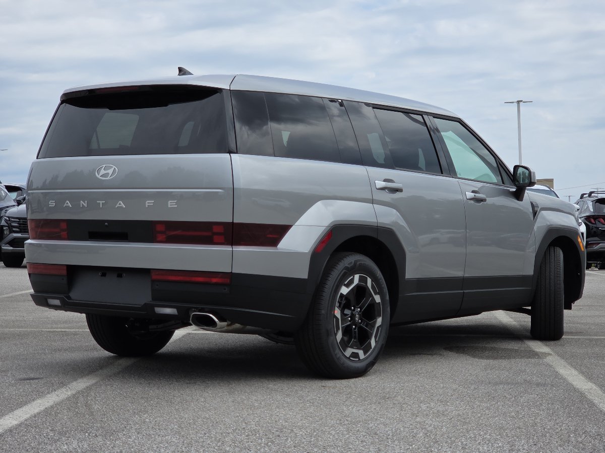 New 2027 Hyundai Santa Fe SE FWD image 17