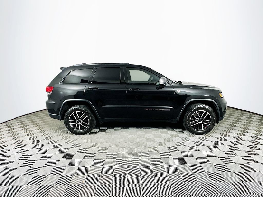 Certified 2020 Jeep Grand Cherokee Trailhawk w/ Trailhawk Luxury Group AWD/4WD image 12