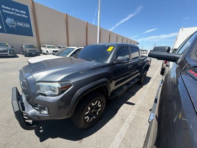 Certified 2018 Toyota Tacoma TRD Off-Road RWD image 6