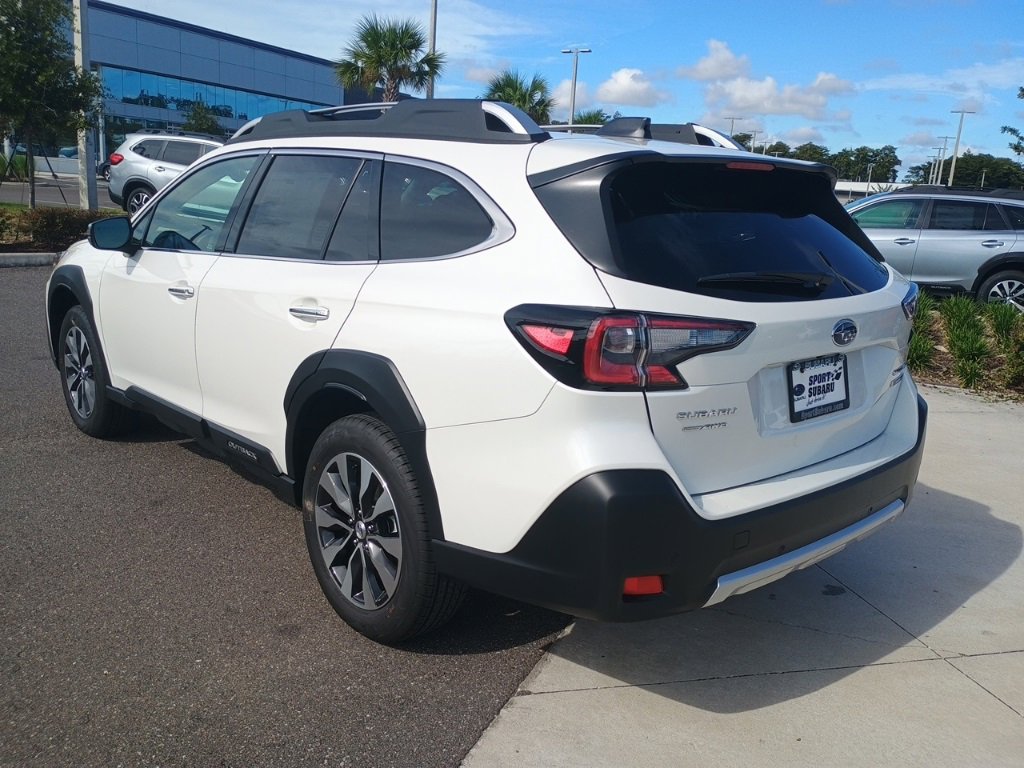 New 2025 Subaru Outback Touring XT image 4