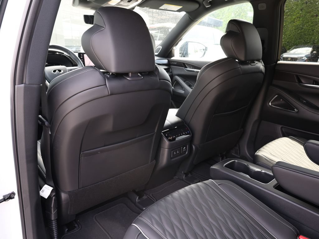 Used 2026 INFINITI QX60 Autograph w/ Dark Cargo Package AWD/4WD image 22