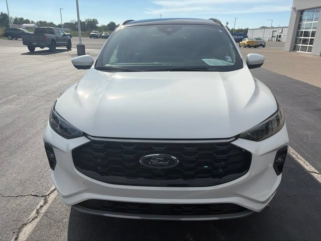 Used 2024 Ford Escape ST-Line Elite w/ Premium Technology Package AWD/4WD image 6
