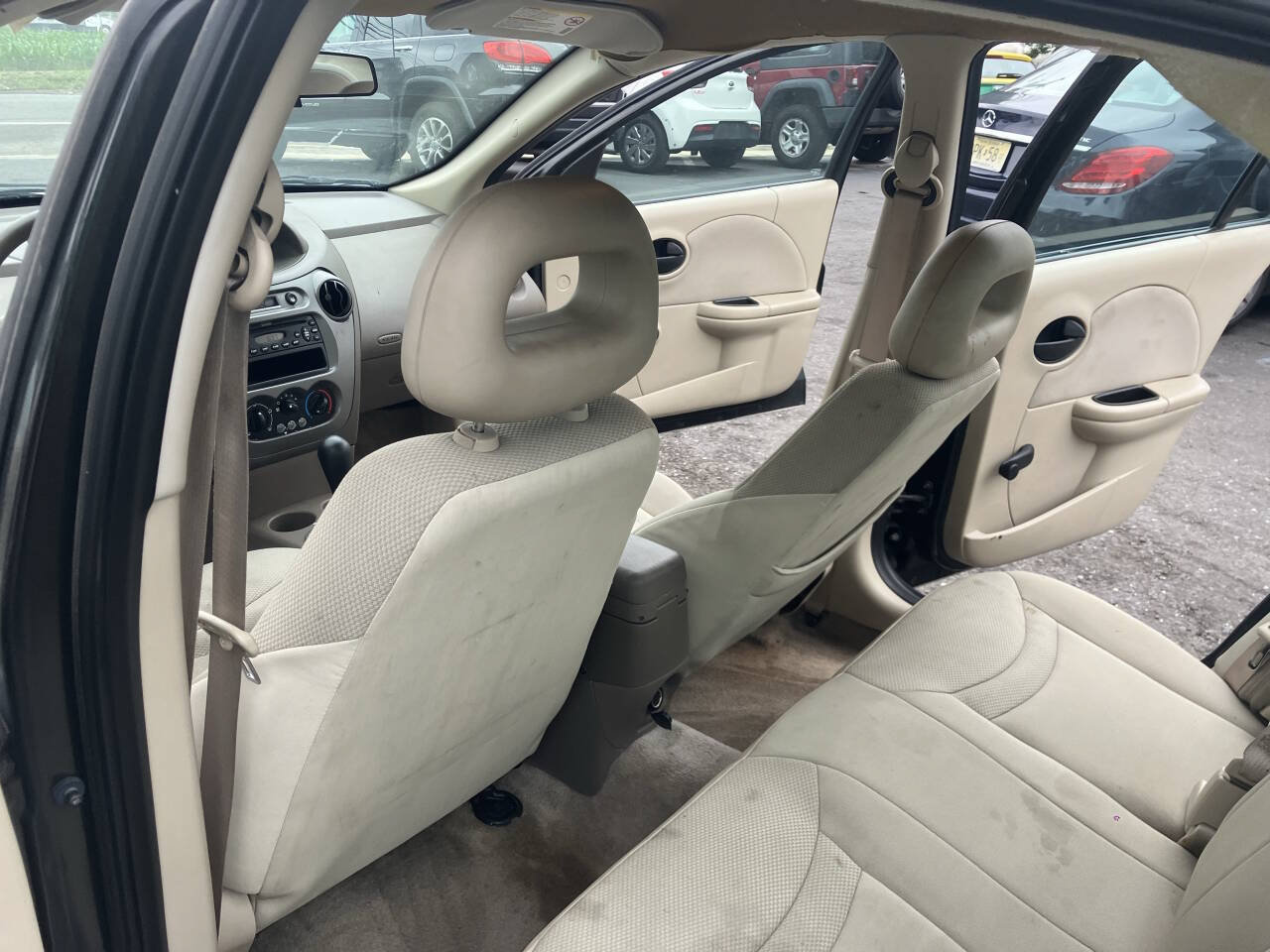 Used 2004 Saturn ION Level 2 FWD image 26