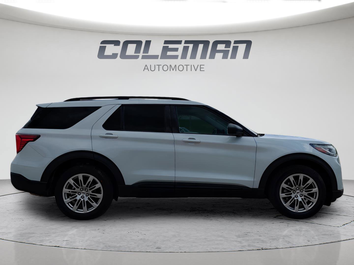 New 2026 Ford Explorer Active w/ Active Comfort Package AWD/4WD image 6