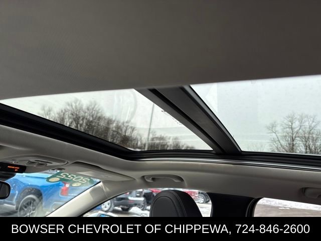 Used 2022 Buick Encore GX Essence w/ Experience Buick Package image 12