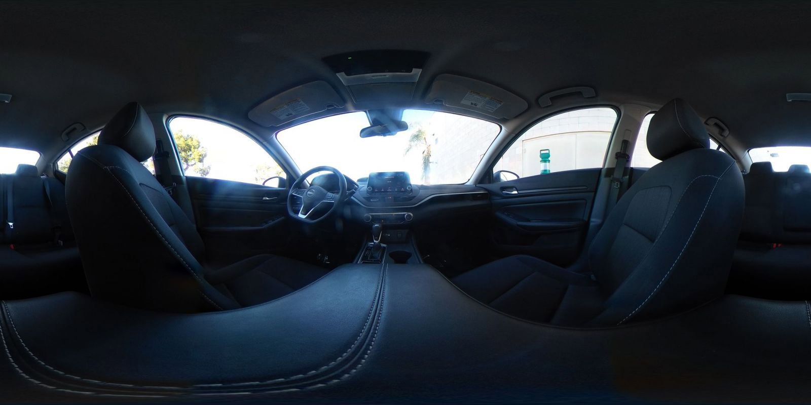 Used 2025 Nissan Altima 2.5 SV image 43