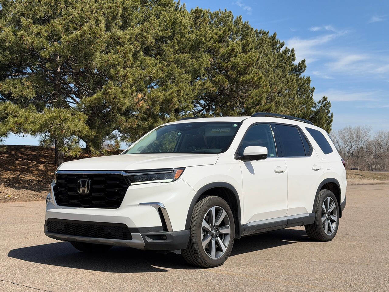 Used 2023 Honda Pilot Elite image 9