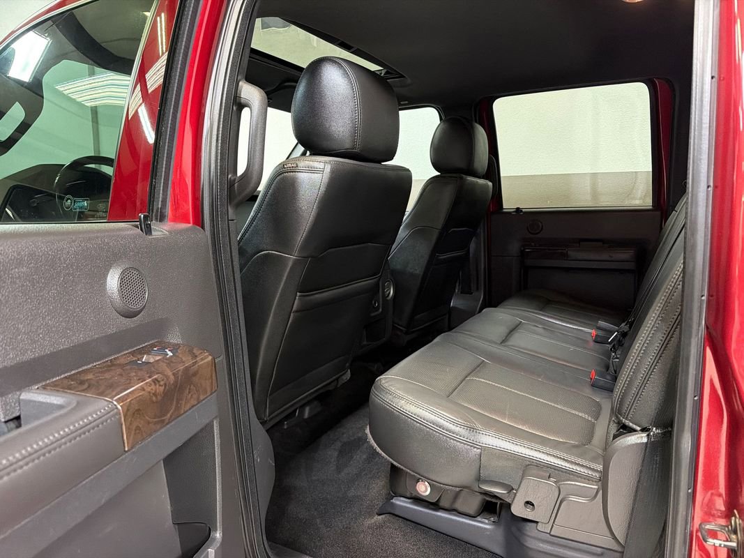 Used 2016 Ford F350 Platinum w/ FX4 Off-Road Package AWD/4WD image 32