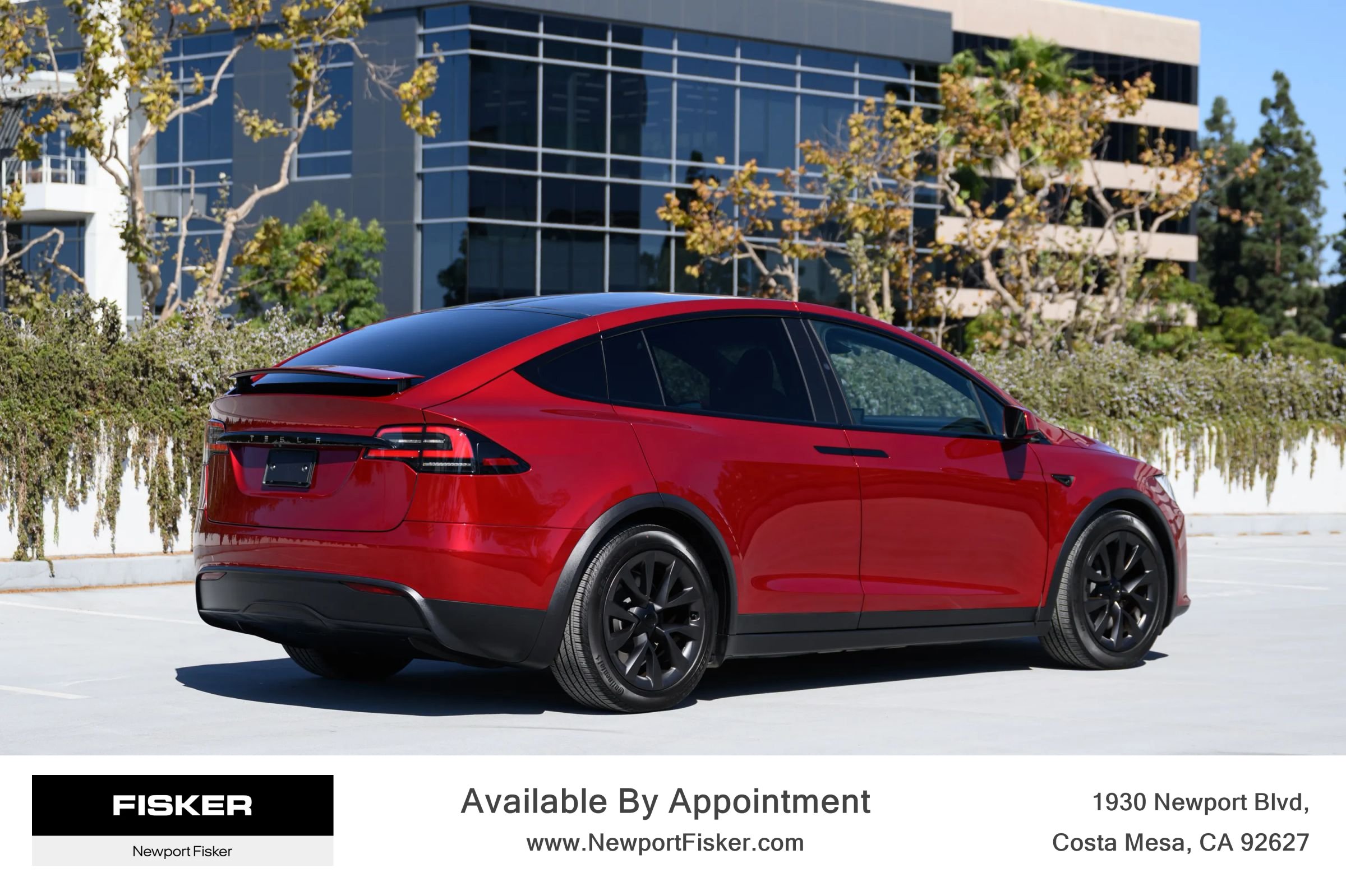 Used 2024 Tesla Model X AWD/4WD image 2