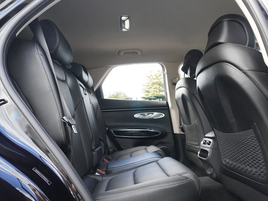 Used 2024 Genesis GV70 2.5T image 37