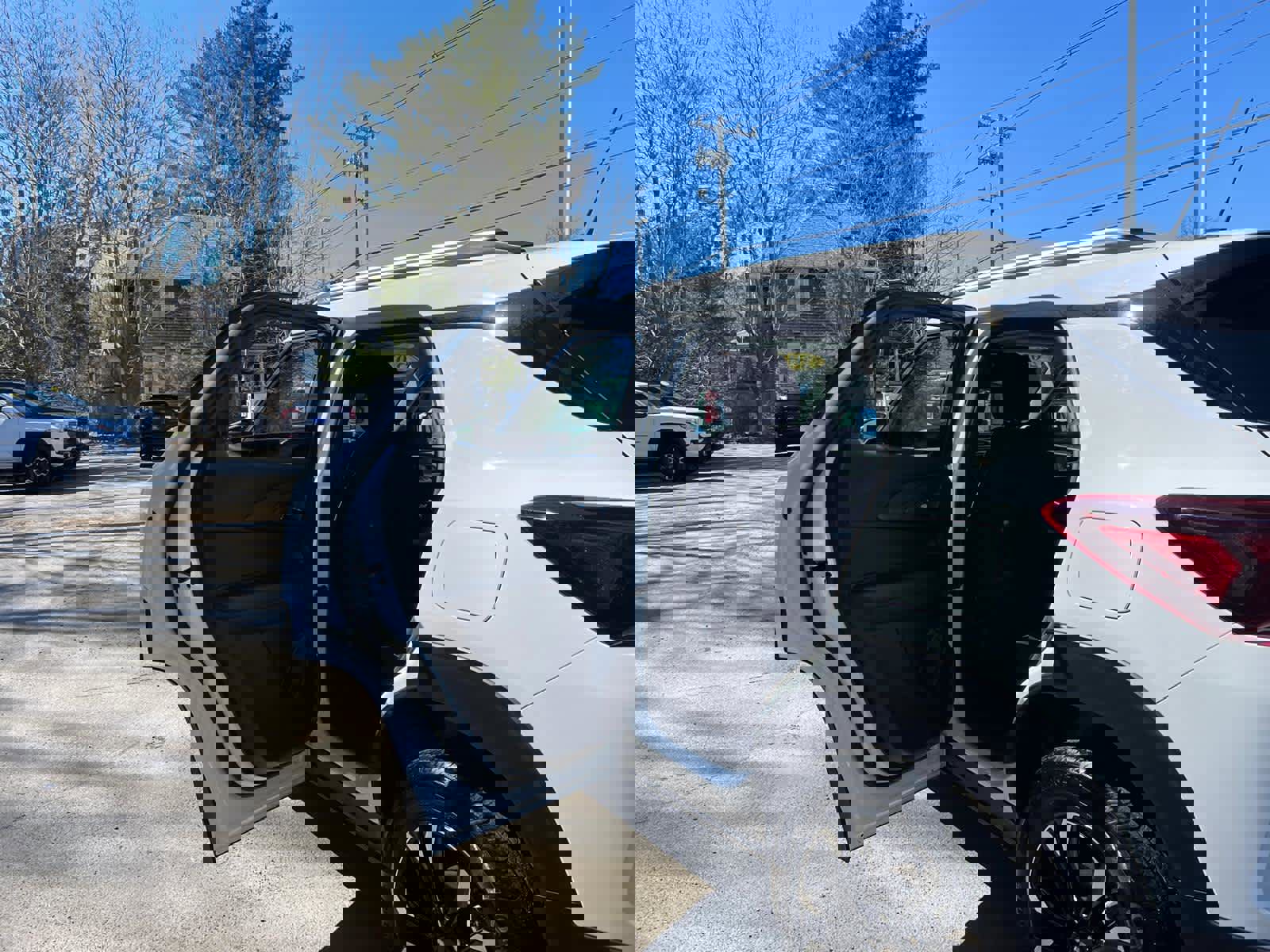 Certified 2023 Chevrolet TrailBlazer LT w/ Convenience Package AWD/4WD image 32