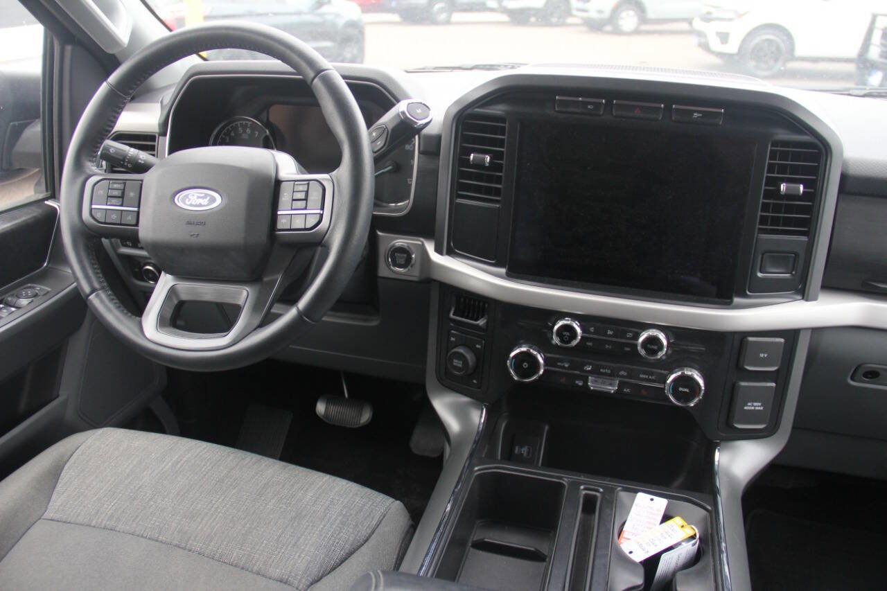 Certified 2022 Ford F150 XLT w/ Equipment Group 302A High image 16