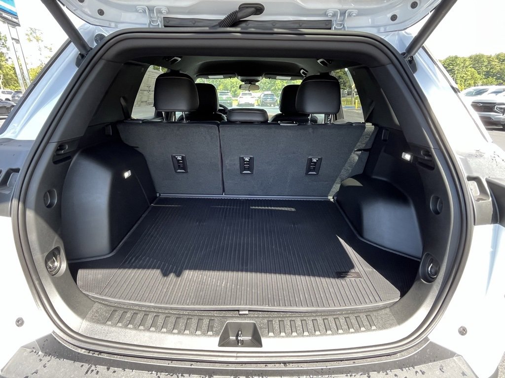 New 2026 Chevrolet Equinox ACTIV w/ Convenience Package III image 16