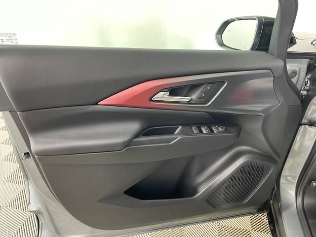 Certified 2026 Chevrolet Equinox EV RS FWD image 10