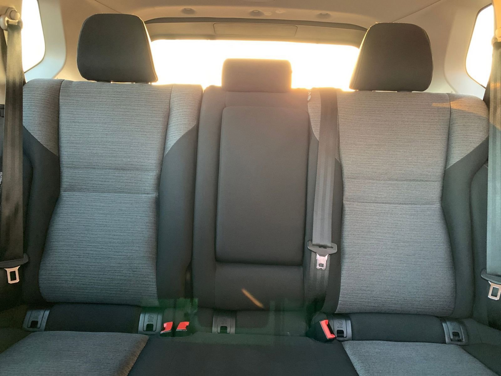 Used 2022 Nissan Rogue SV image 38