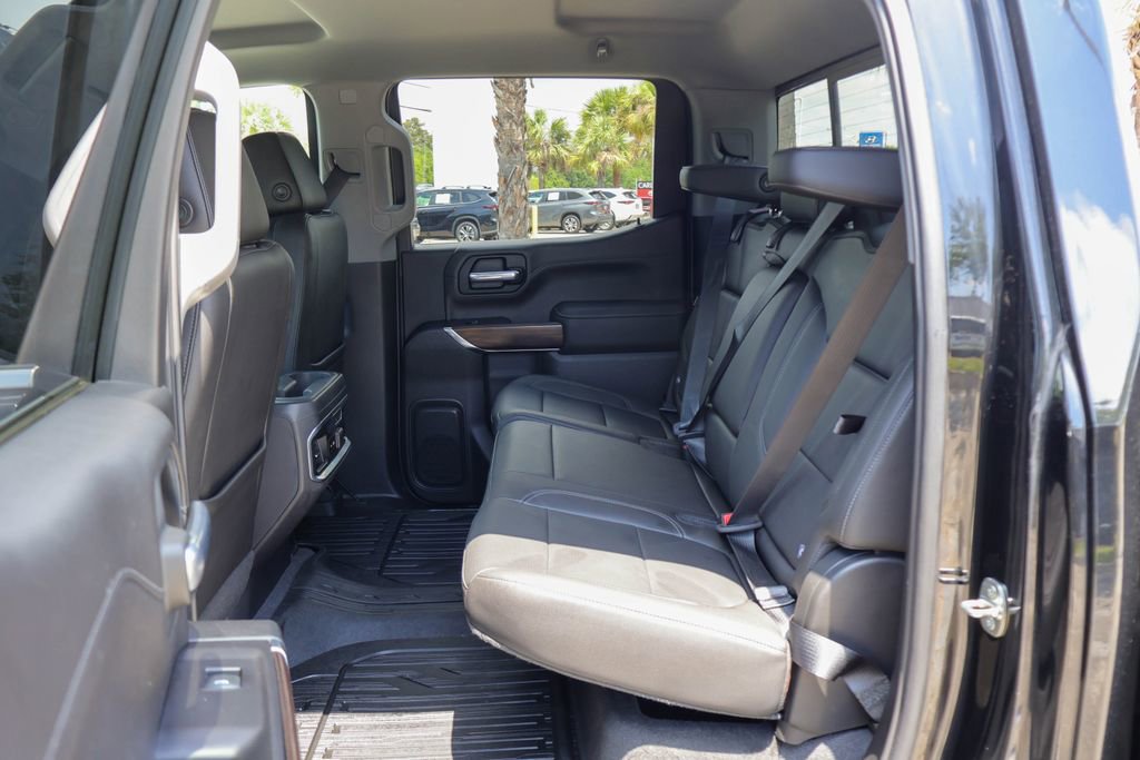 Used 2019 GMC Sierra 1500 SLT w/ SLT Premium Plus Package RWD image 10