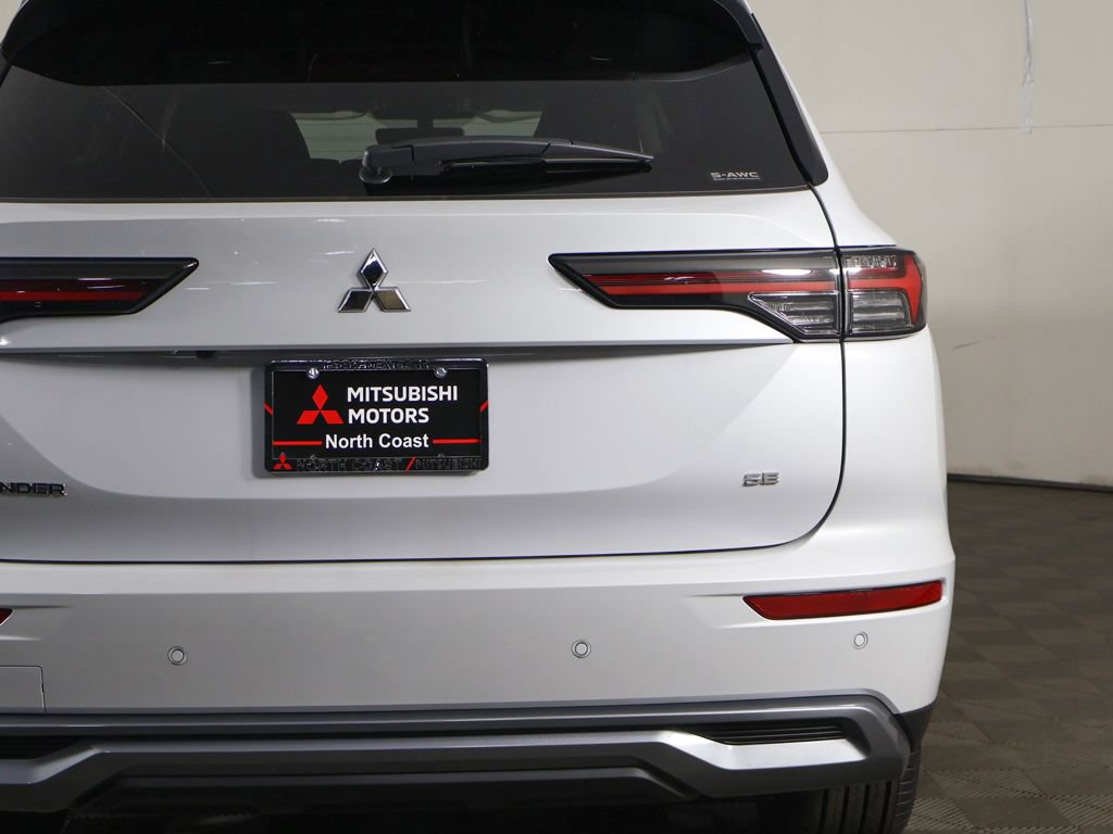 New 2026 Mitsubishi Outlander SE AWD/4WD image 18