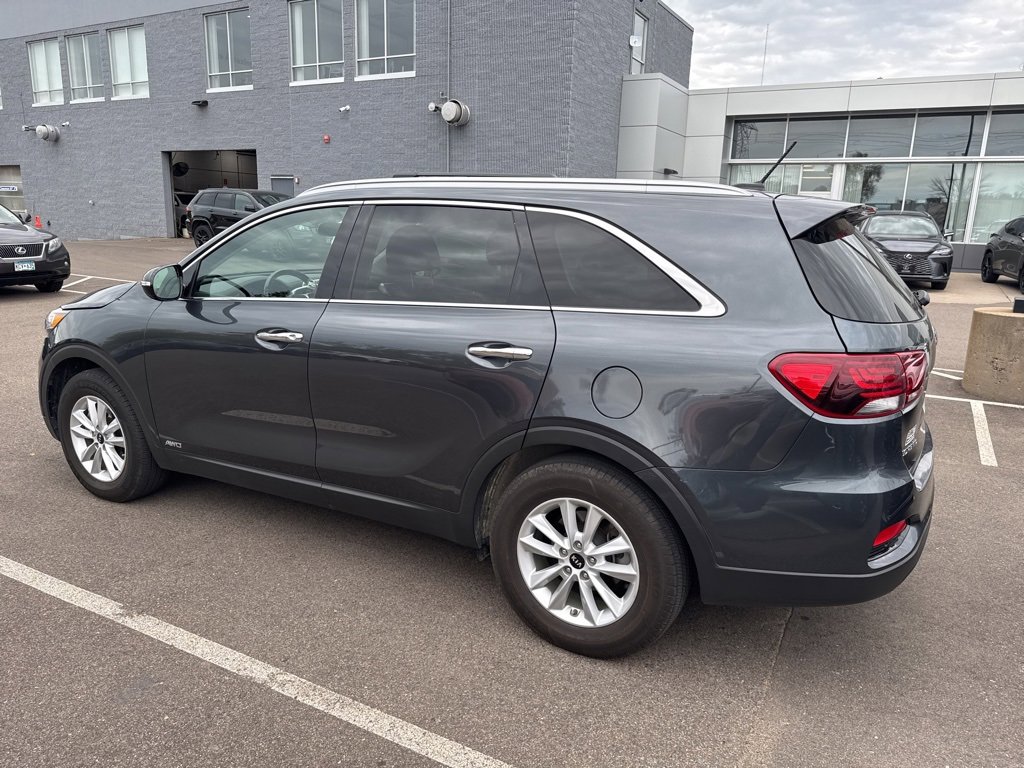 Used 2020 Kia Sorento LX w/ LX I4 Convenience Package image 17
