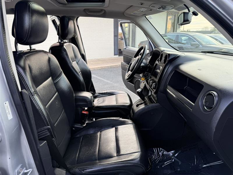 Used 2012 Jeep Patriot Limited w/ Sun/Sound Group image 12
