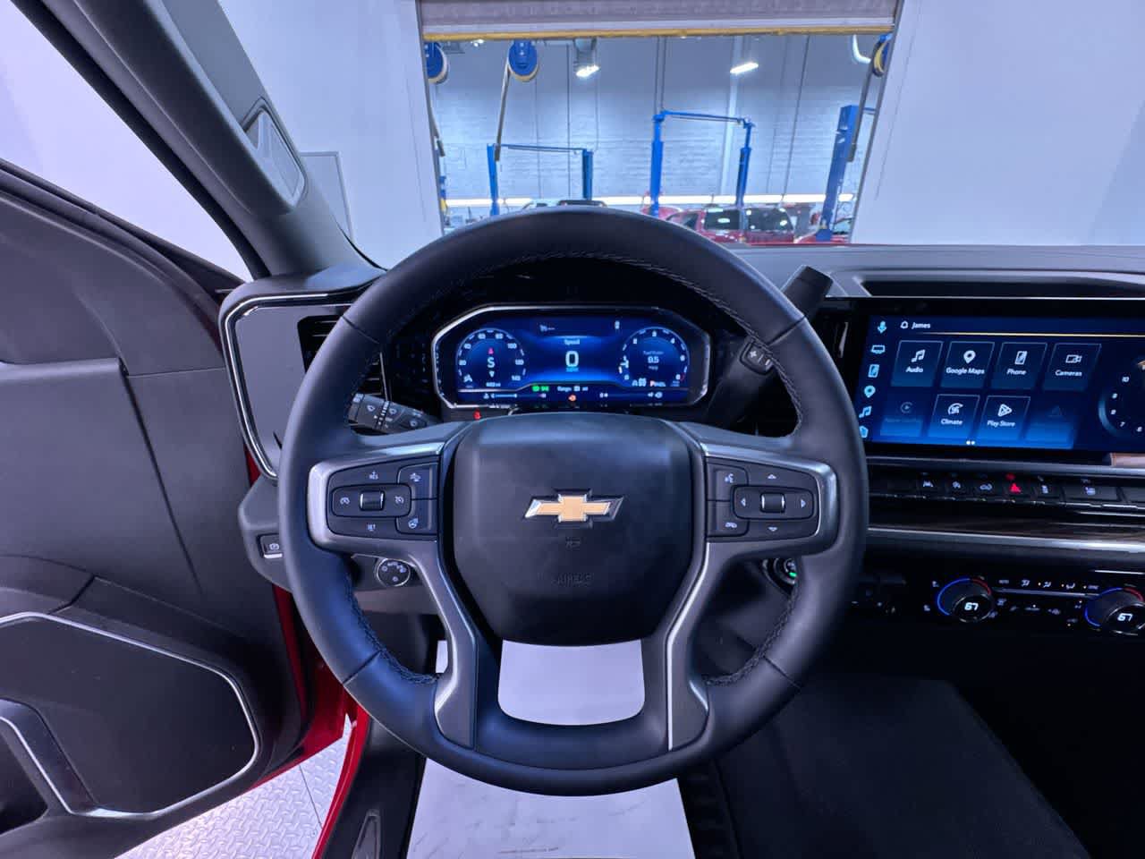 Used 2025 Chevrolet Silverado 1500 LT AWD/4WD image 15