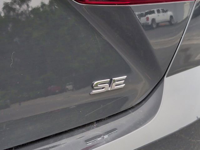 Used 2025 Toyota Camry SE w/ Convenience Package FWD image 34