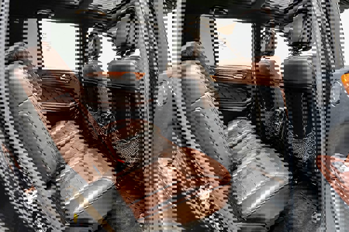 Used 2014 Mercedes-Benz GL 450 4MATIC image 32