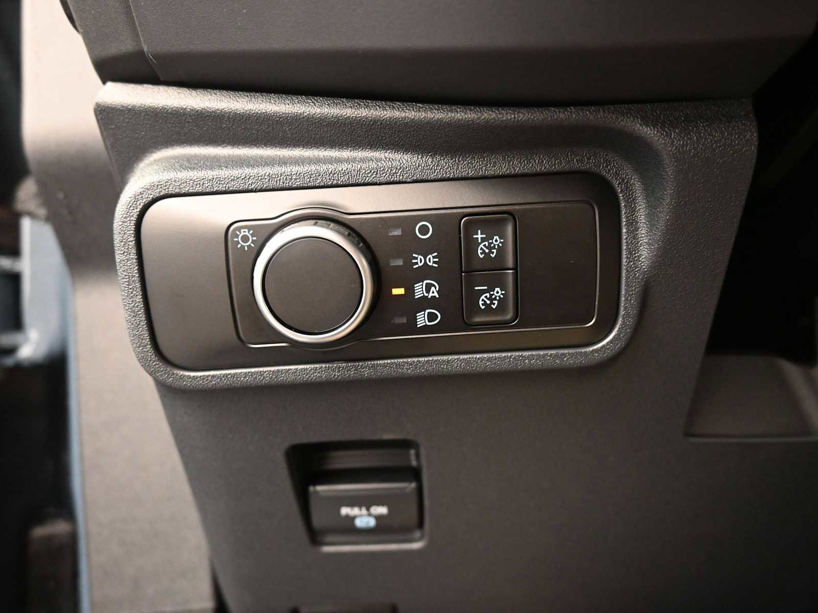 New 2025 Ford Bronco 2-Door image 24