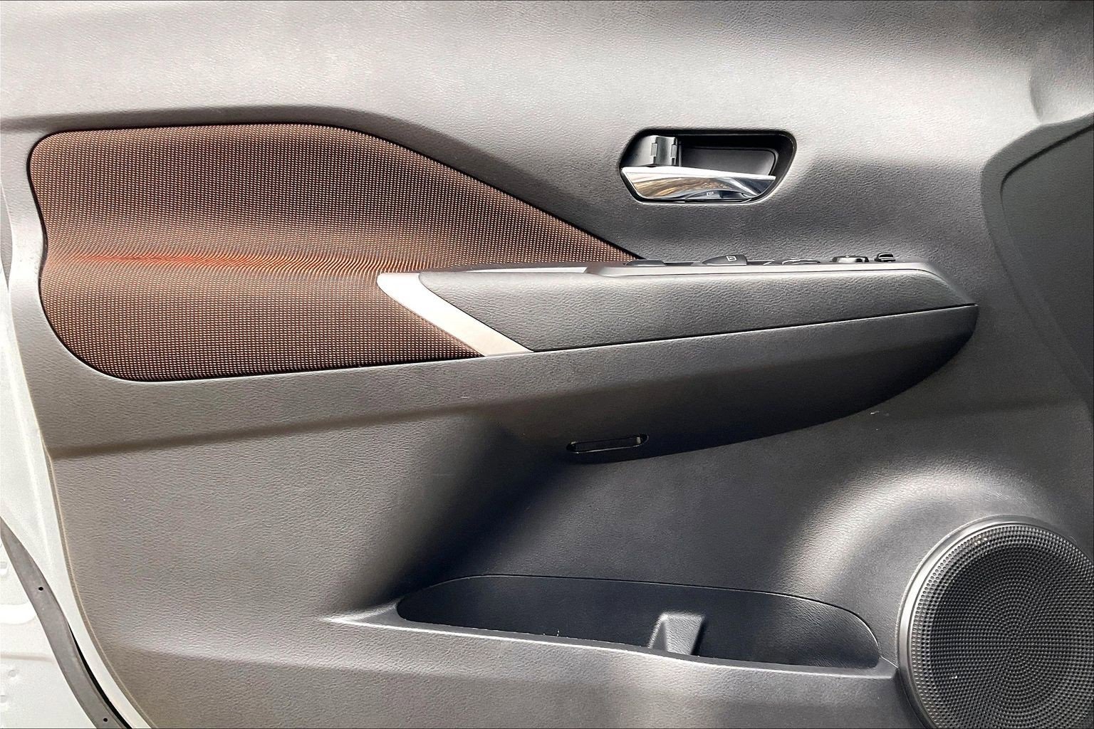 Used 2021 Nissan Kicks SR w/ Interior Electronics Package image 15